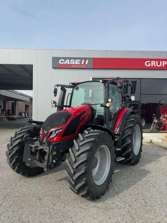 Valtra G115 Foto 4