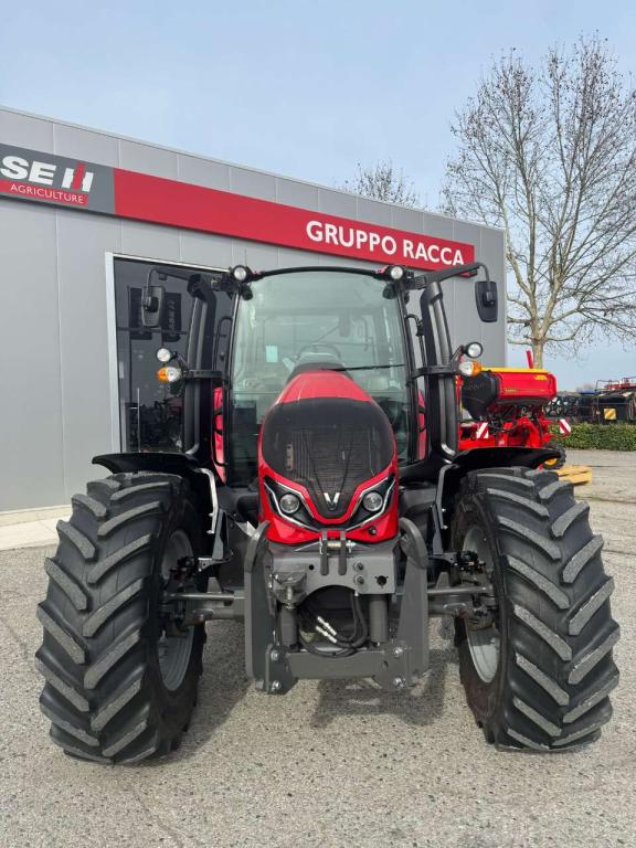 Valtra G115 Foto 5
