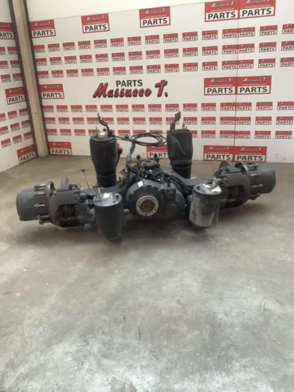 Assale posteriore per Volvo FH16 550 6x4 Foto 1