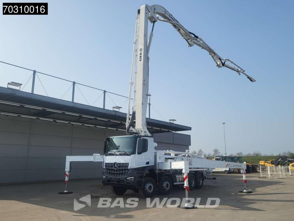 Mercedes-Benz Arocs 3746 Arocs 8X4 NEW! 43 meter CIFA K43C-PU17080 Steelsuspension Big-Axle Euro 6 Foto 3