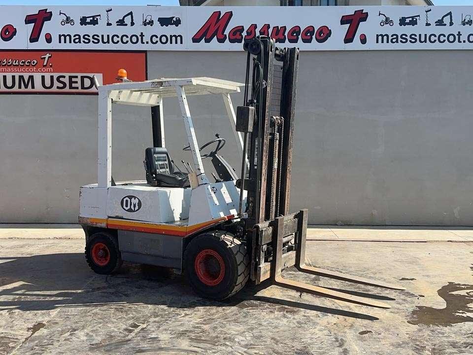 Fiat OM DI30C Foto 15
