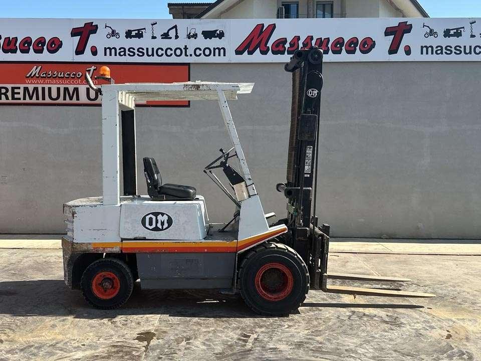 Fiat OM DI30C Foto 17