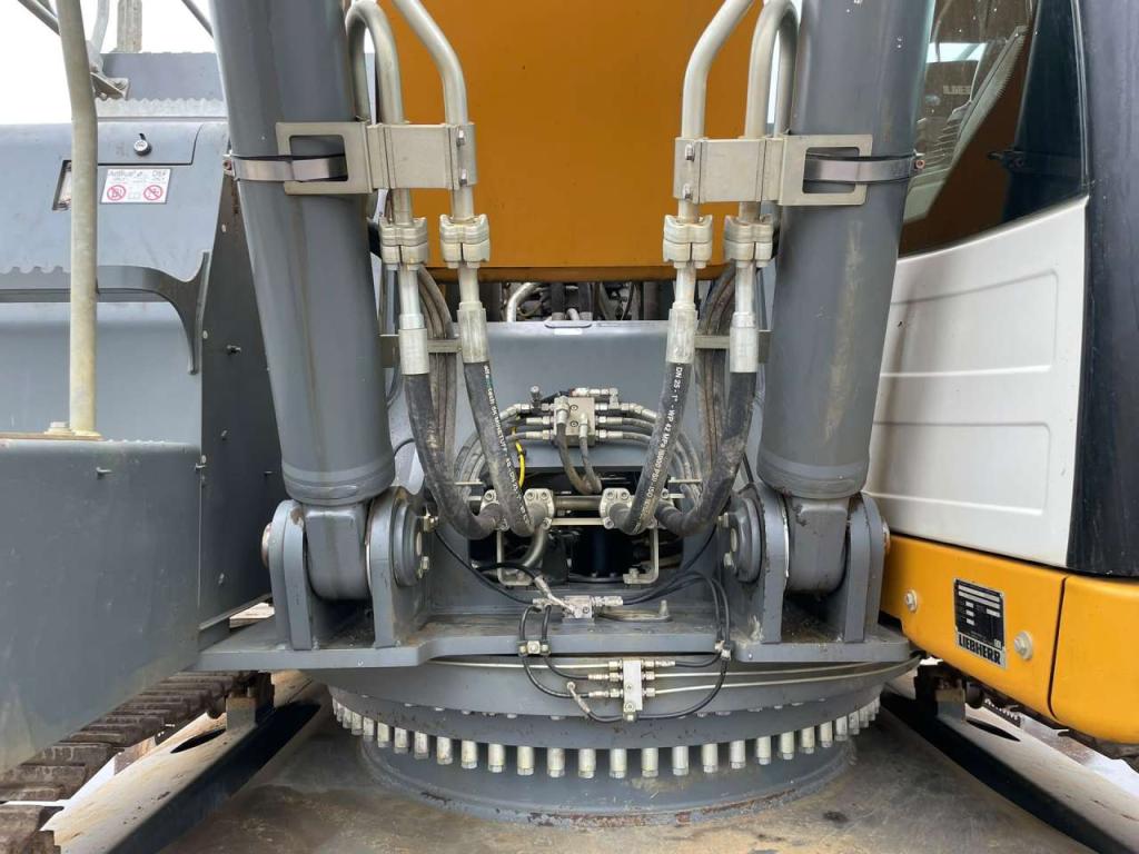 Liebherr R934LC Foto 10