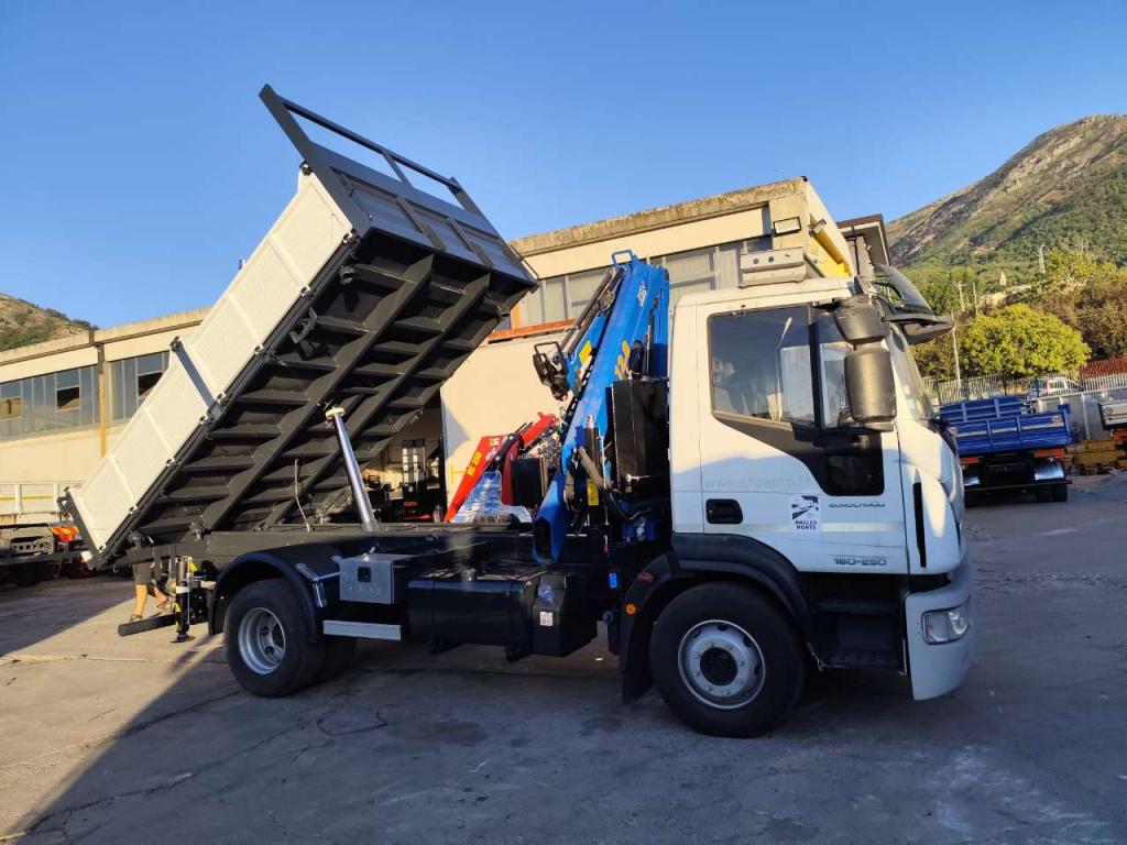 Iveco EUROCARGO 160-250 Foto 22
