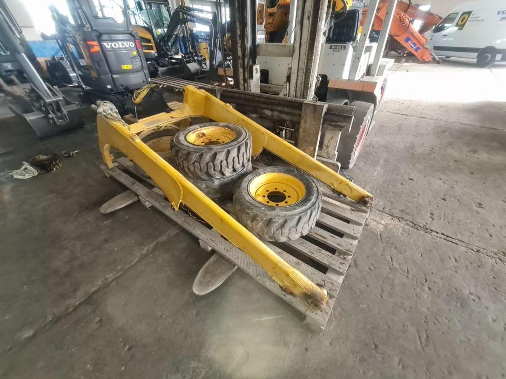 Komatsu SK714-5 Foto 2