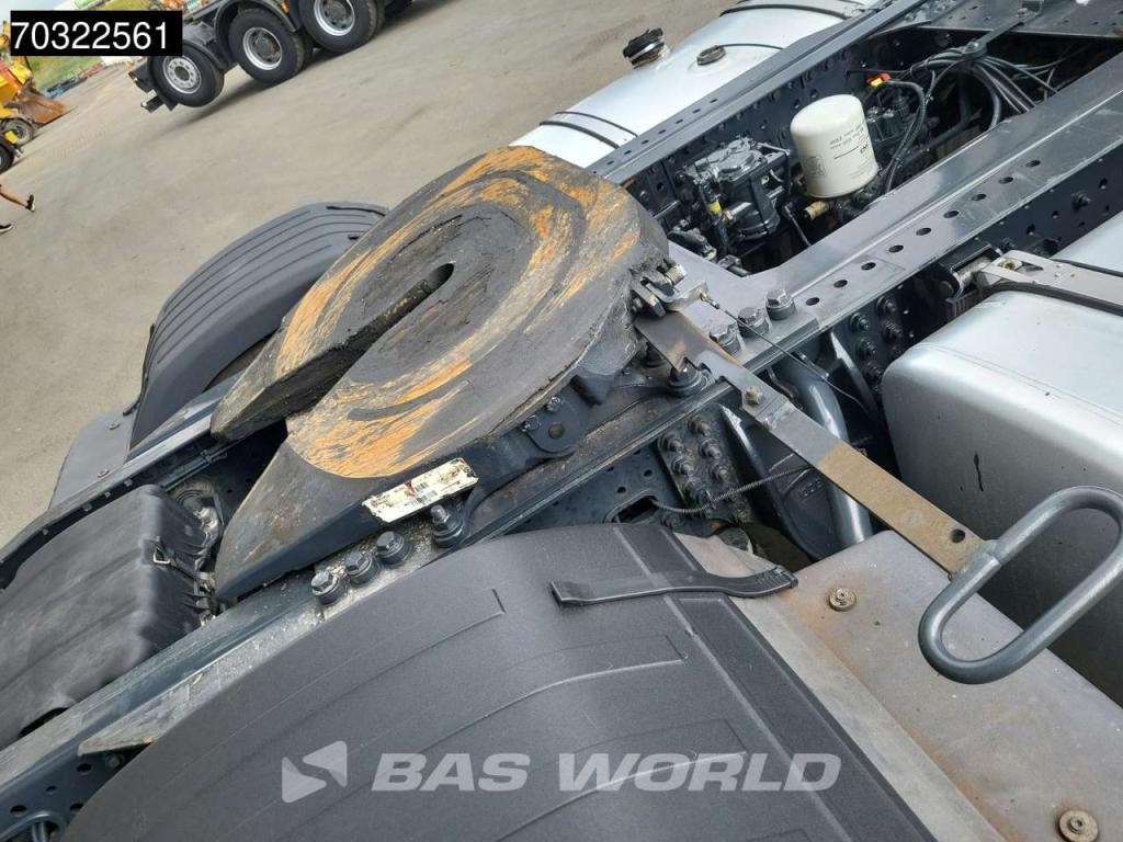 Iveco S-Way 460 S-Way 4X2 Retarder Mega 2x Tanks Foto 16