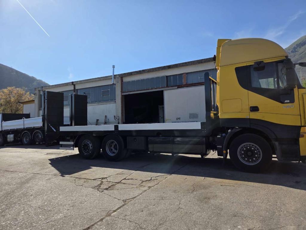 Iveco STRALIS CUBE AD260S42 Foto 26
