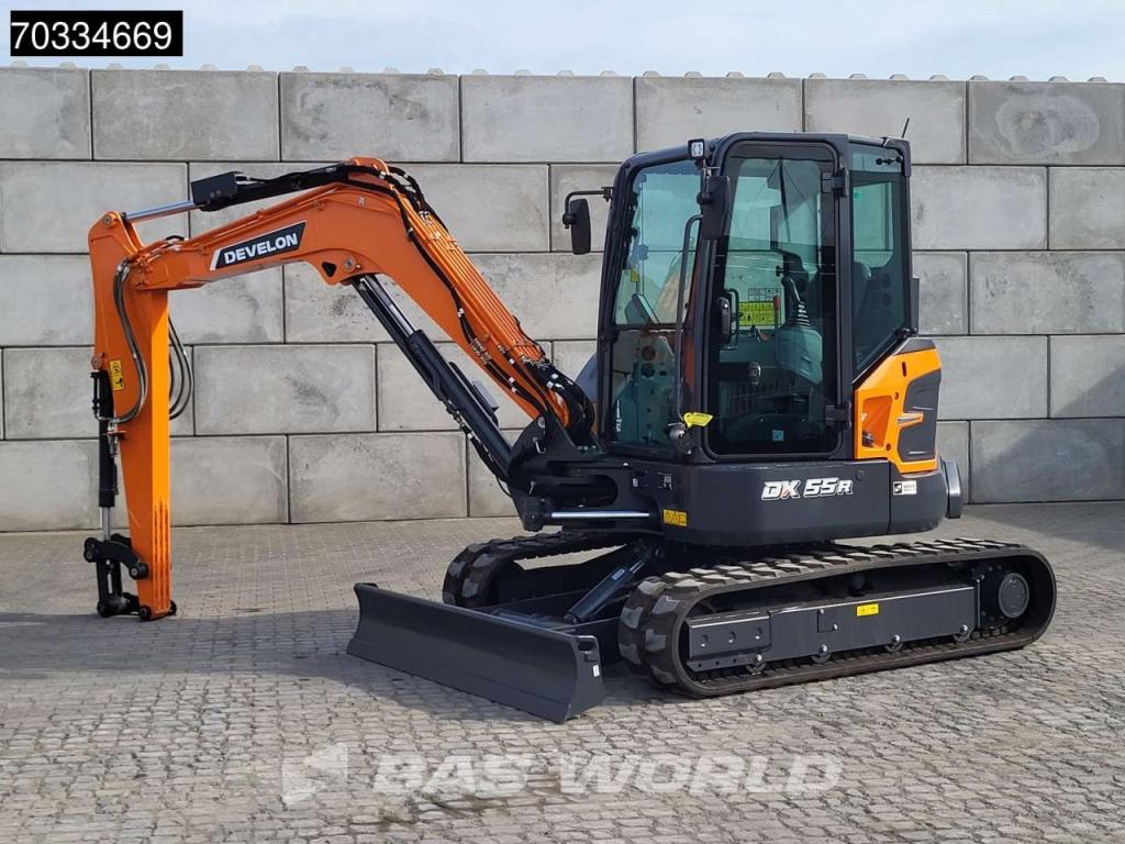 Develon DX55 R-7 A/C Foto 3