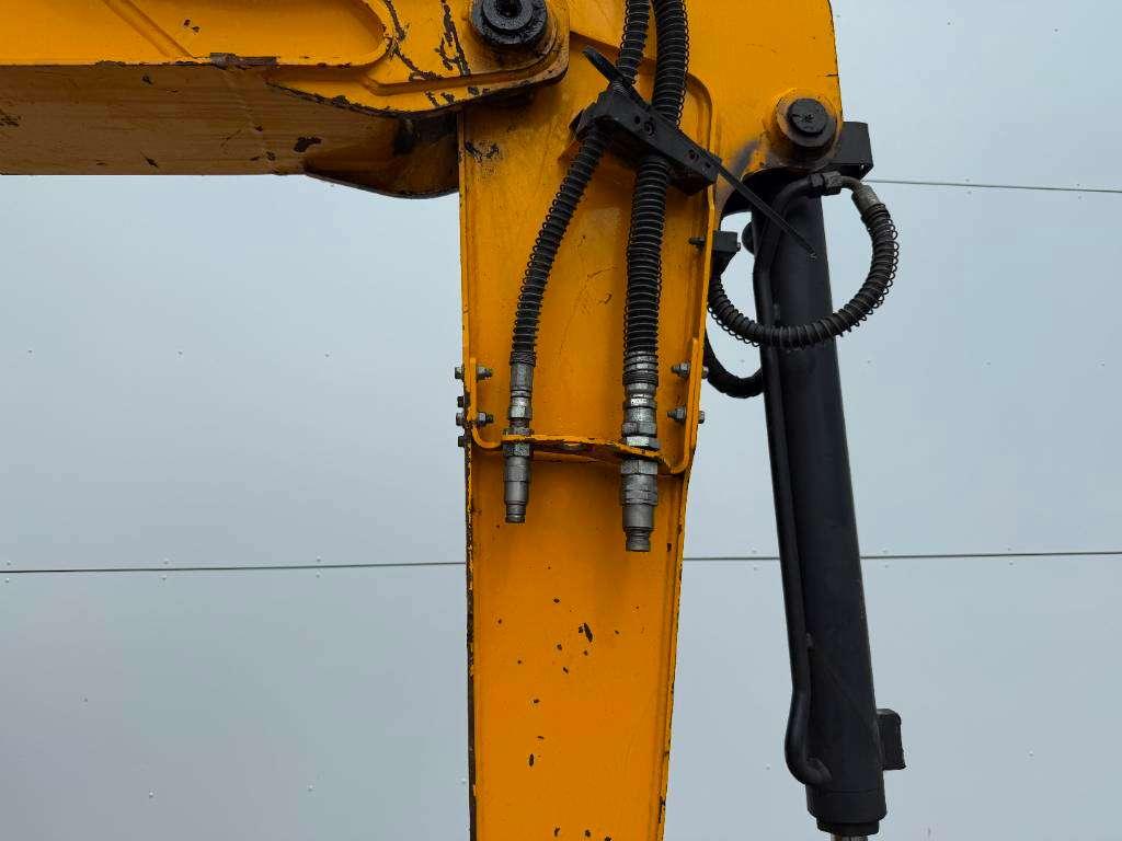 JCB 48Z-1 - Hammer Lines / Quick Coupler Foto 18