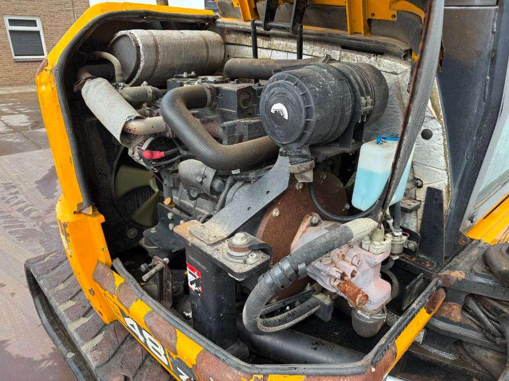 JCB 48Z-1 - Hammer Lines / Quick Coupler Foto 25