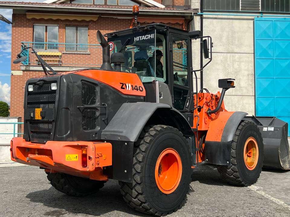 Hitachi ZW140-5B Foto 12