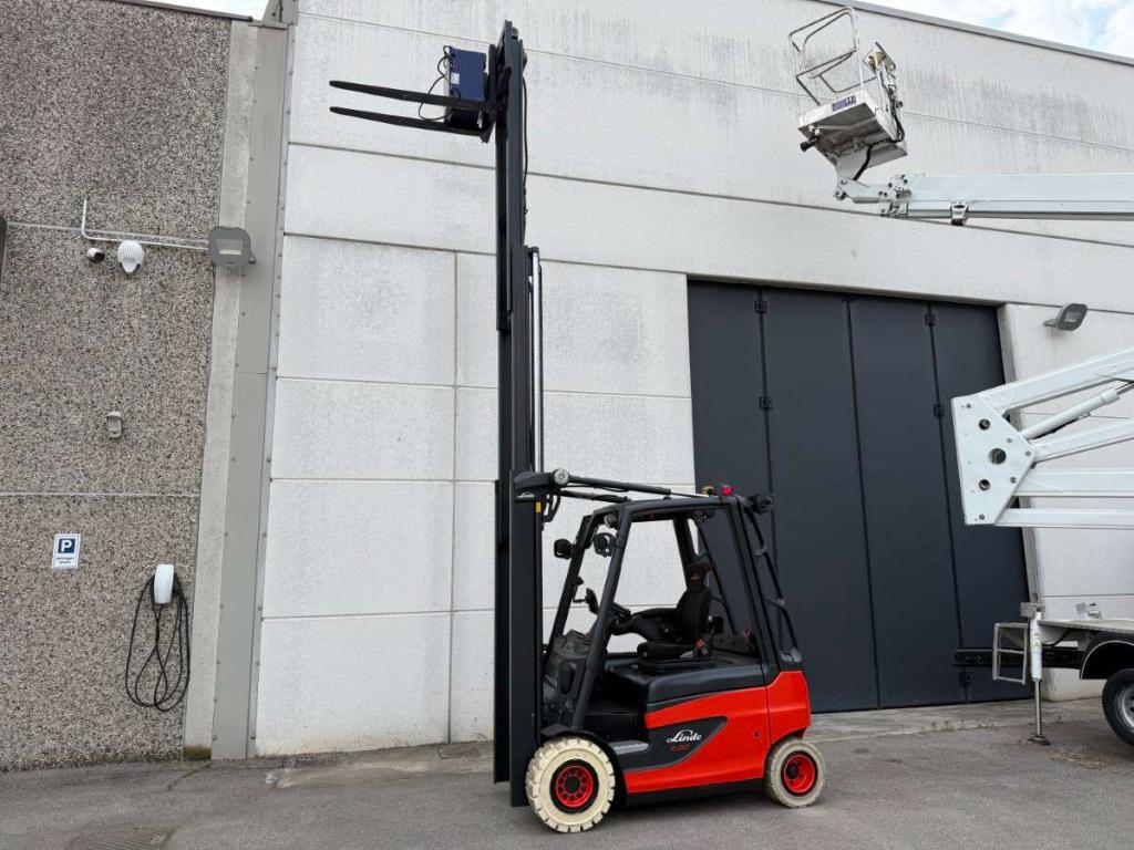Linde E20-01 Foto 9