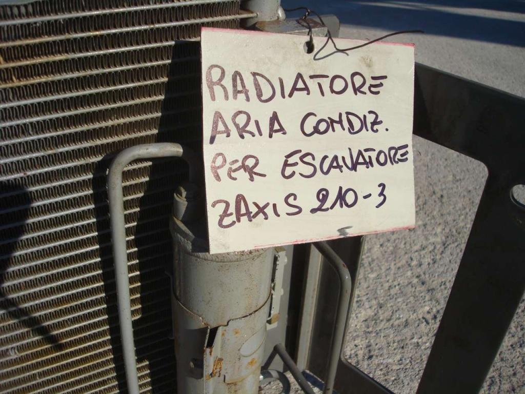 Radiatore aria condizionata per ZAXIS 210-3 Foto 2