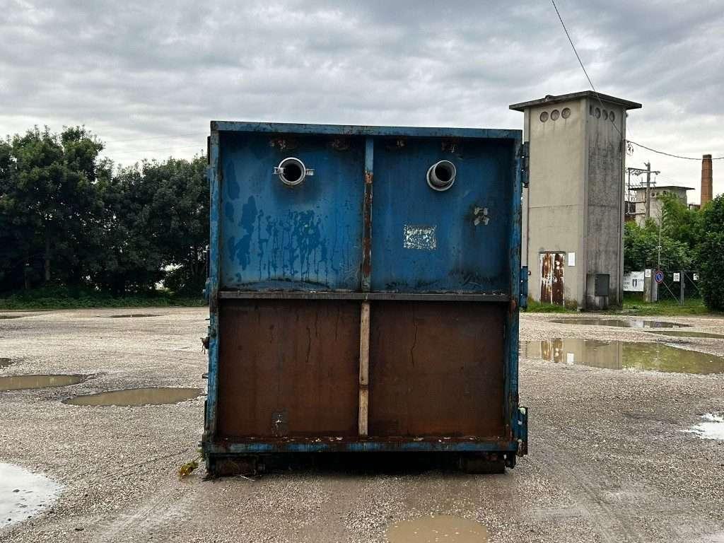 CONTAINER SCARRABILE USATO PER SEGATURA Foto 4