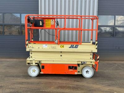 JLG JLG 2033 Schaarhoogwerker in vendita da Big Machinery