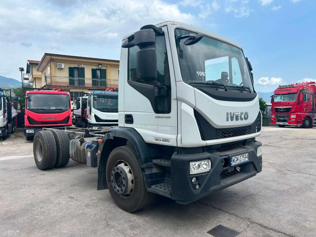 Iveco EUROCARGO 180-250 Foto 7
