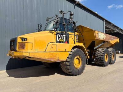 Caterpillar 730C2 Foto 1