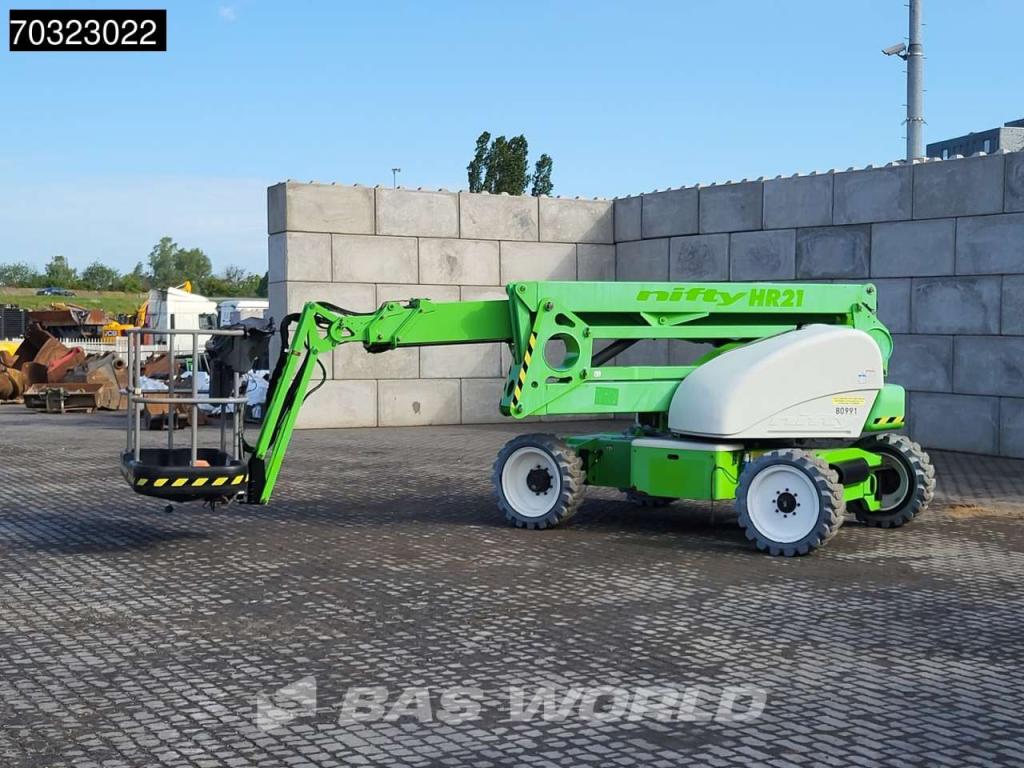 NIFTY HR21DE 2WD Foto 13