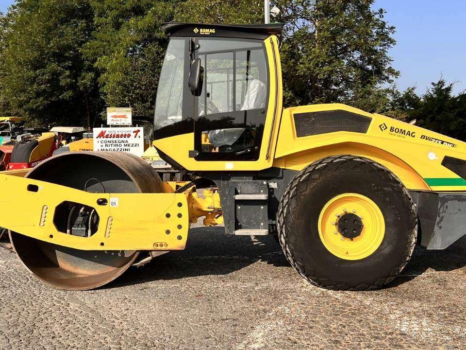 Bomag BW213 DH-5 Foto 2
