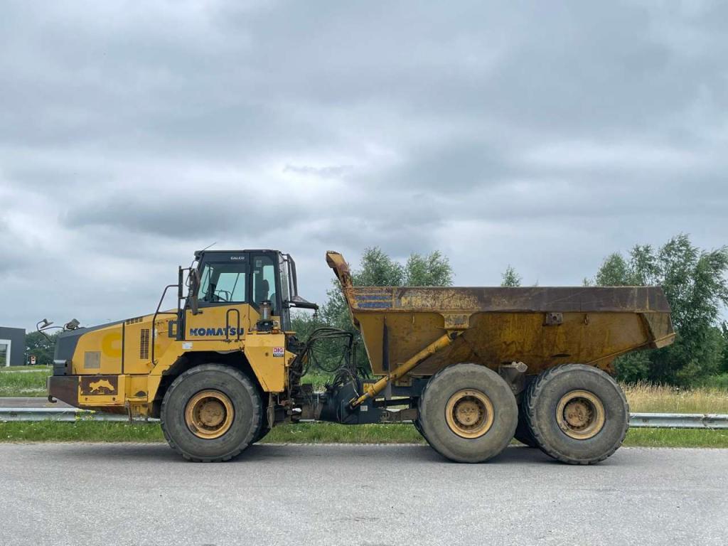 Komatsu HM300 Foto 2