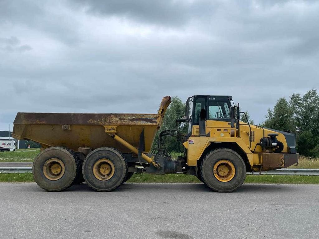 Komatsu HM300 Foto 6