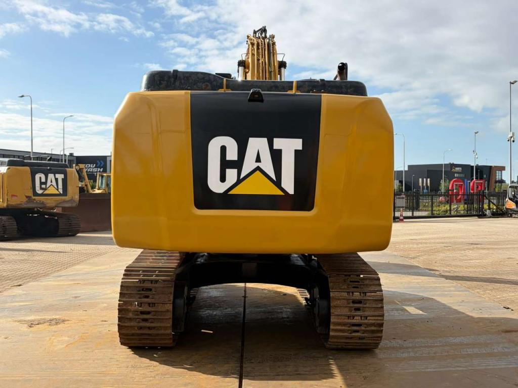 Caterpillar 323FLN Foto 4
