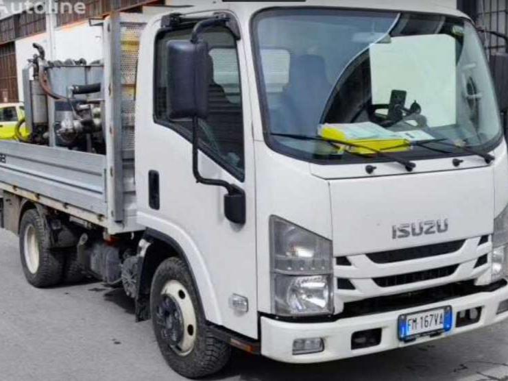Isuzu N1R 87A Foto 1