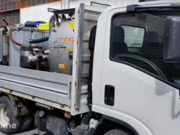 Isuzu N1R 87A Foto 4