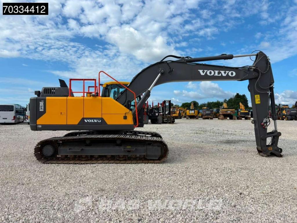 Volvo EC220 E L Foto 3