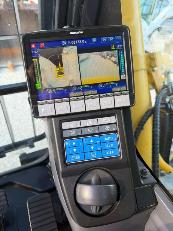 Komatsu PC490LC-11E0 Foto 14
