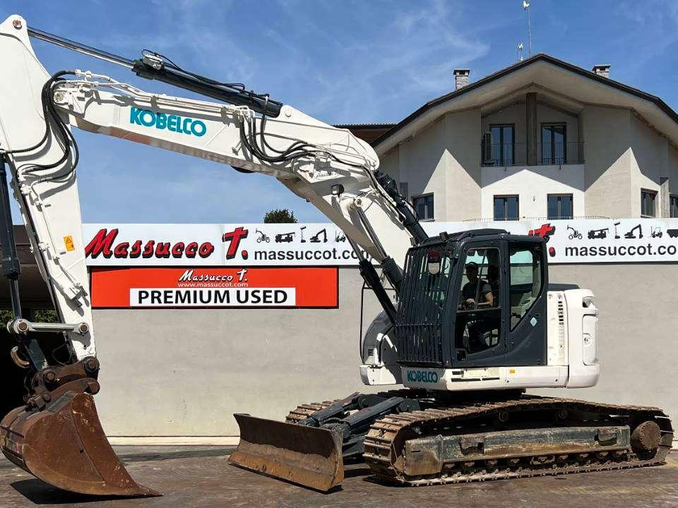 Kobelco SK260SR-3 Foto 1