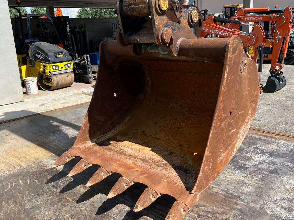 Kobelco SK260SR-3 Foto 5