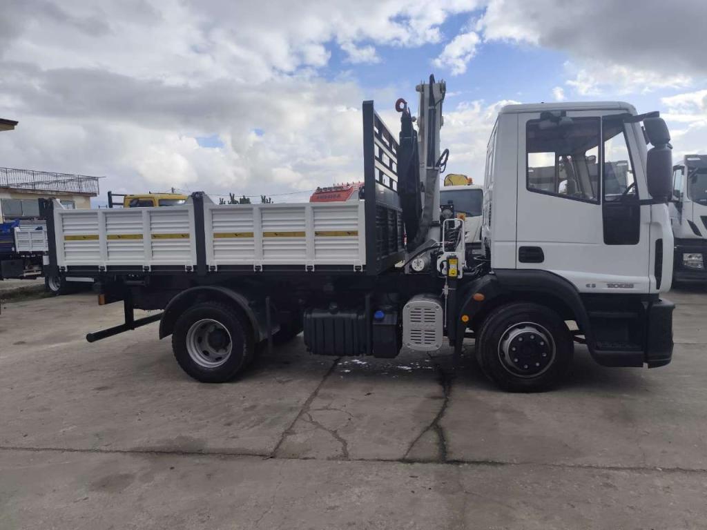 Iveco EUROCARGO 120E28P Foto 13
