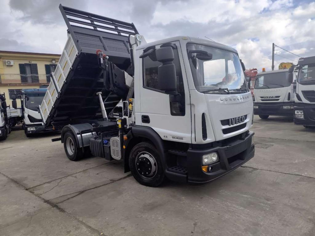 Iveco EUROCARGO 120E28P Foto 29
