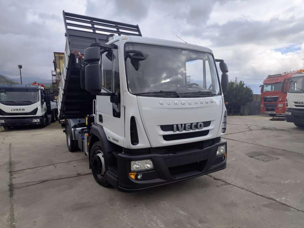 Iveco EUROCARGO 120E28P Foto 30
