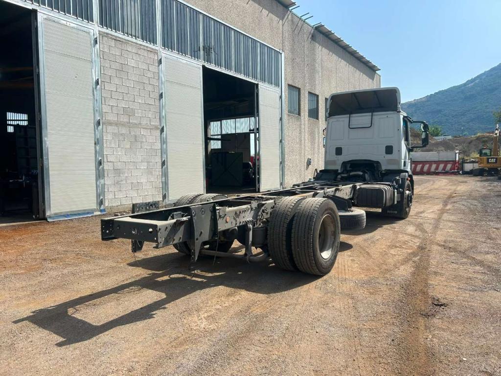 Iveco EUROCARGO 180-250 Foto 9