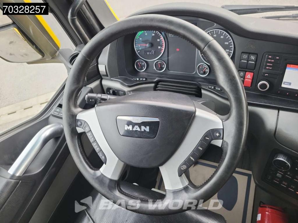 Man TGX 26.560 TGX 6X2 Foto 19