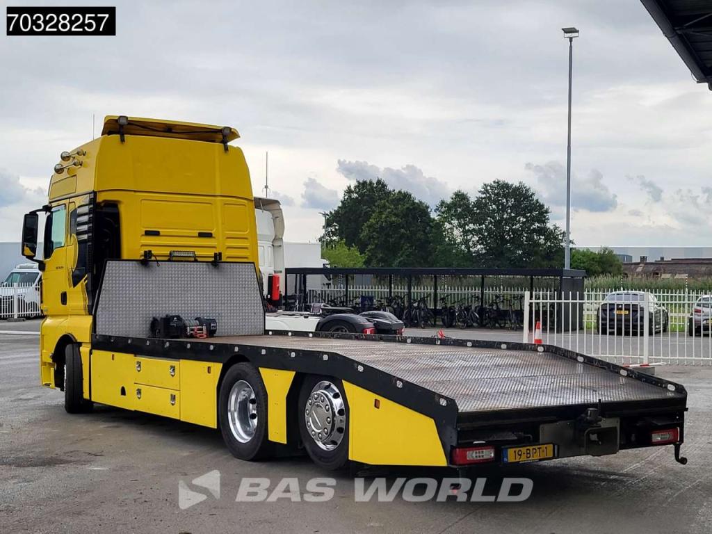 Man TGX 26.560 TGX 6X2 Foto 2