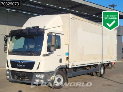 Man TGL 12.220 4X2 12tons curtainsides 1000kg Ladebordwand Automatic Euro 6 in vendita da BAS World B.V.