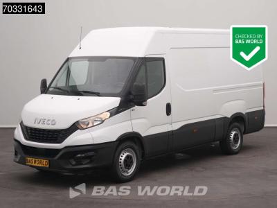 Iveco Daily 35S14 L2H2 Airco Cruise 3500kg trekgewicht 3520L A/C Cruise control in vendita da BAS World B.V.