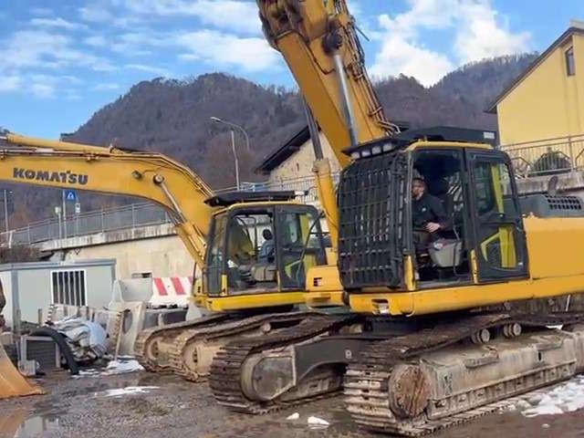 Komatsu PC 350 NLC Foto 1