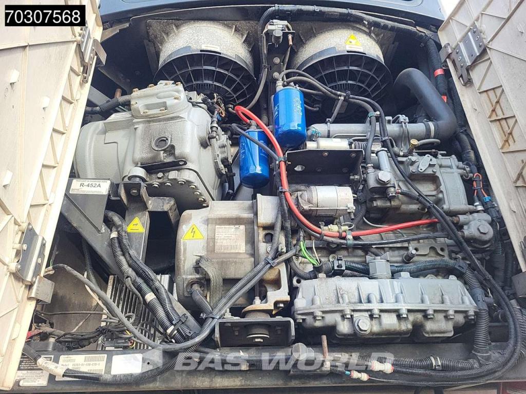 Schmitz SCB*S3B 3 axles TUV 12/26 Doppelverdampfer Blumenbreit Foto 16