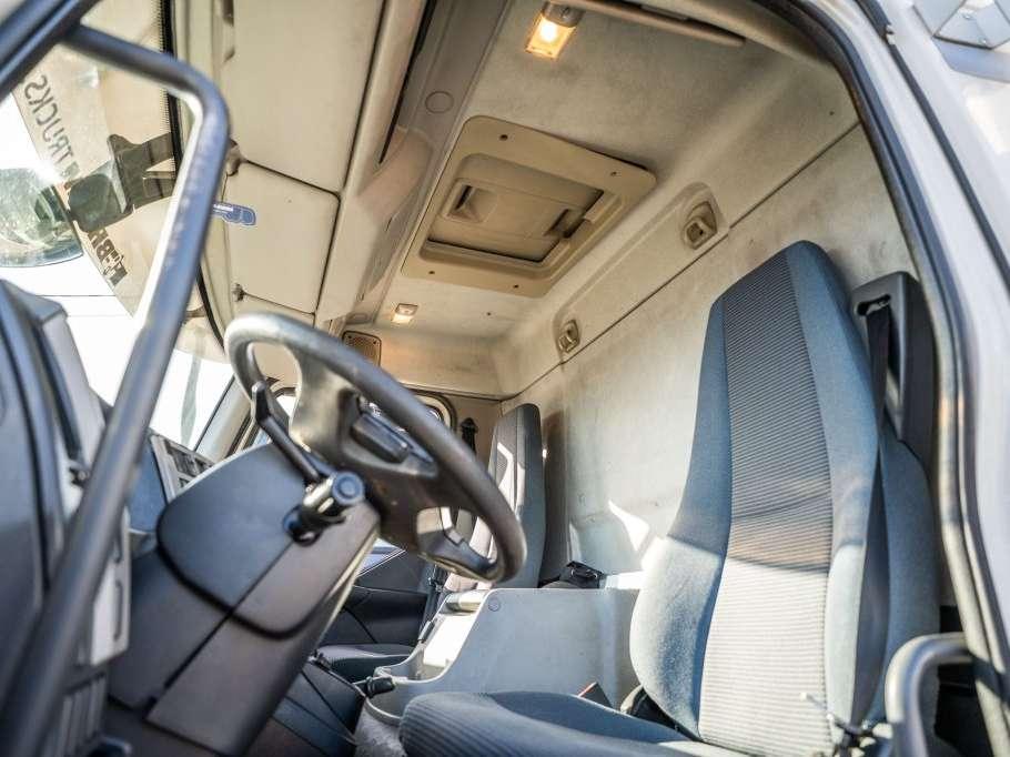 Volvo FLH 290  CARRIER DHOLLANDIA Foto 12