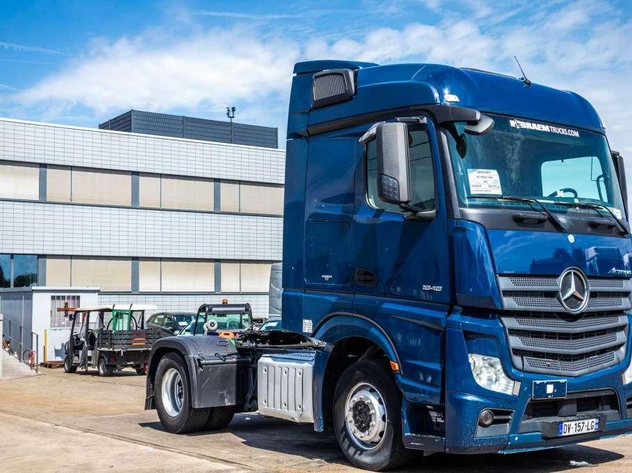 Mercedes-Benz ACTROS 1848 LS Foto 2