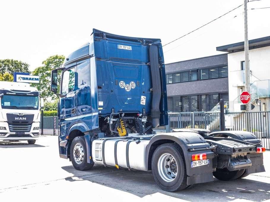 Mercedes-Benz ACTROS 1848 LS Foto 4