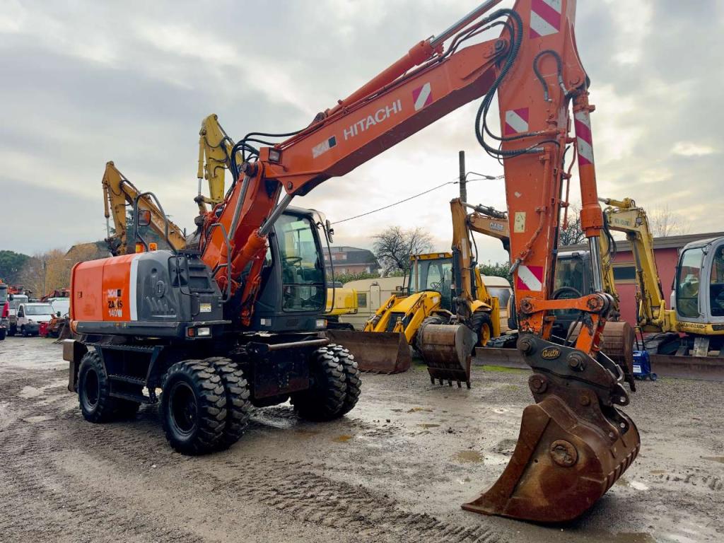 Hitachi ZX140-W3 Foto 6