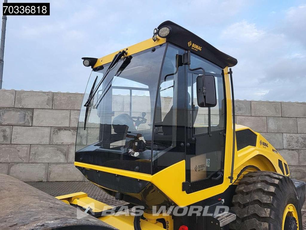 Bomag BW226 D-5 CL Cummins Engine Foto 6
