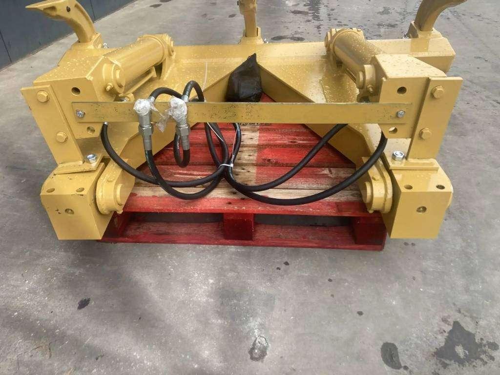 Caterpillar D5M Ripper Foto 4