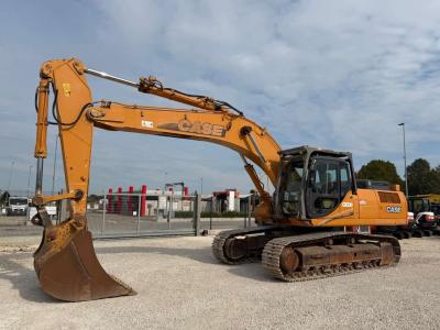 Case CX330 in vendita da MEK Srl
