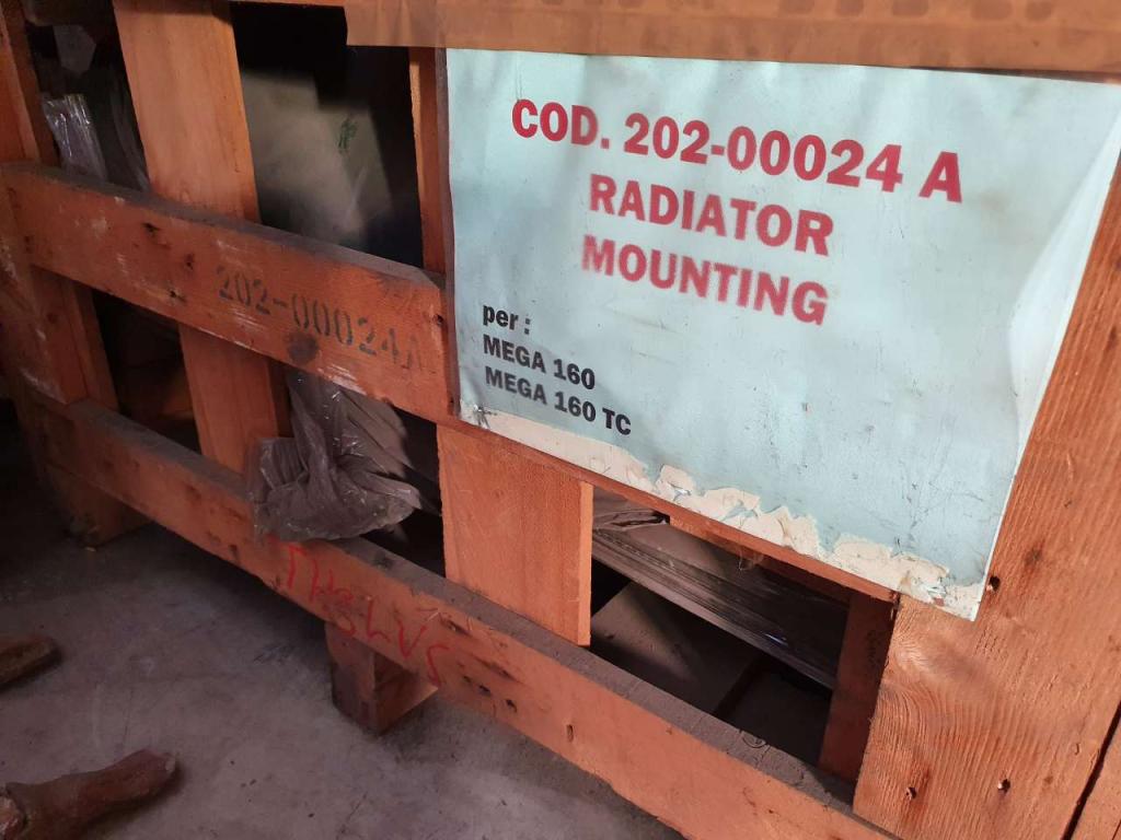 Doosan - Daewoo RADIATORE Foto 1